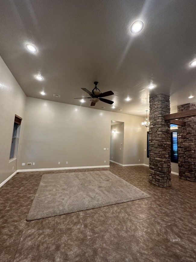 Photo - 2415 51st Ave