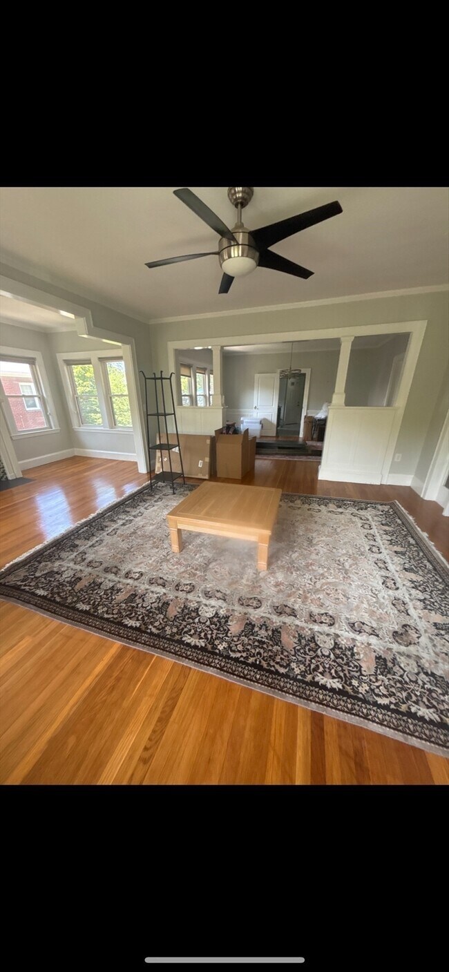 Photo - 569 Commonwealth Ave Unidad 2 Rental