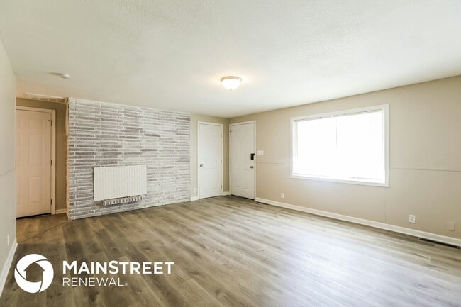 Photo - 10202 W 88th Terrace