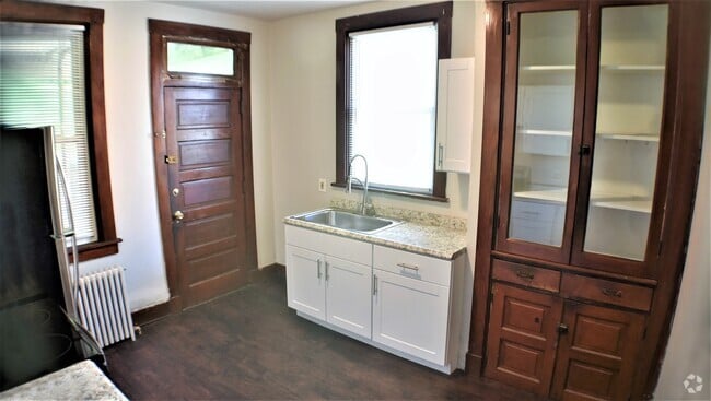 Building Photo - 227 Maytide St Unit 1st Floor Rental