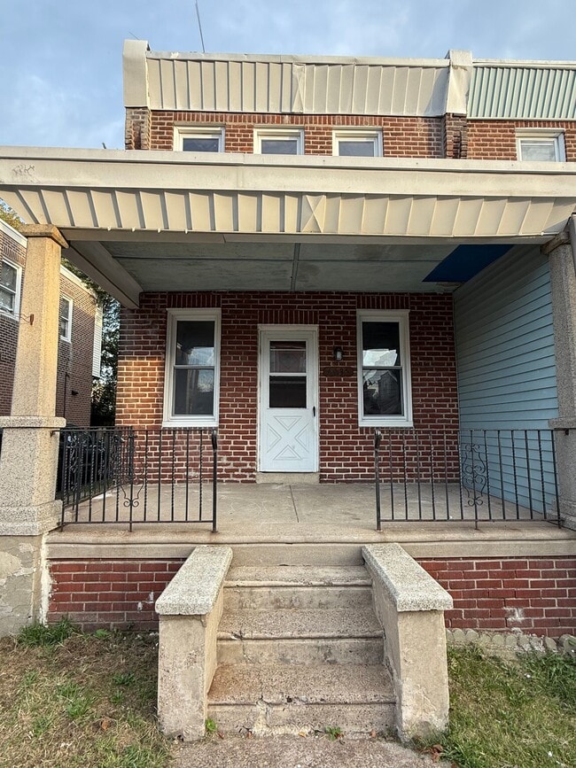 Building Photo - 6035 Montague St Rental