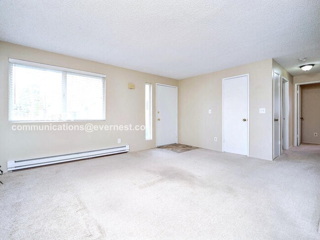 Photo - 301 E 2nd St