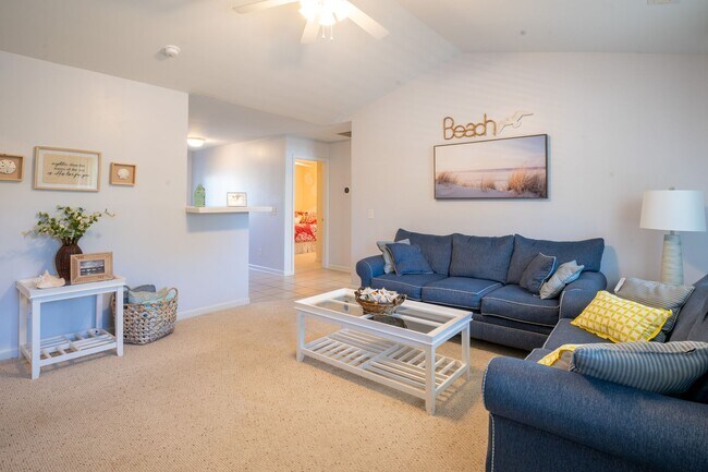 Photo - FURNISHED OFF-SEASON MONTHLY RENTAL - AVAI...
