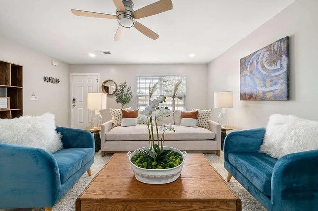 Photo - 5618 Laurel Ridge Dr