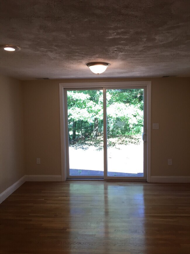 31 Pine St
