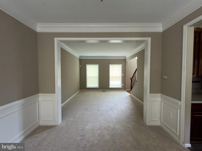 Photo - 1929 Melvor Ln