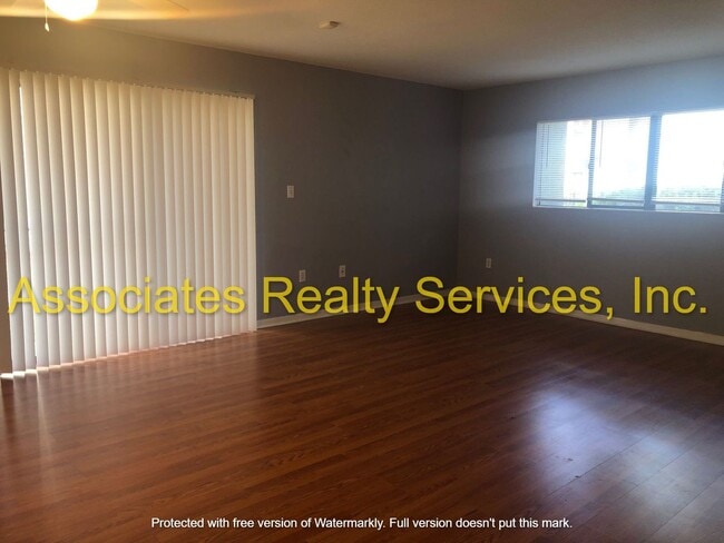 Photo - Cute 2Bed/2Bath in Concordia!