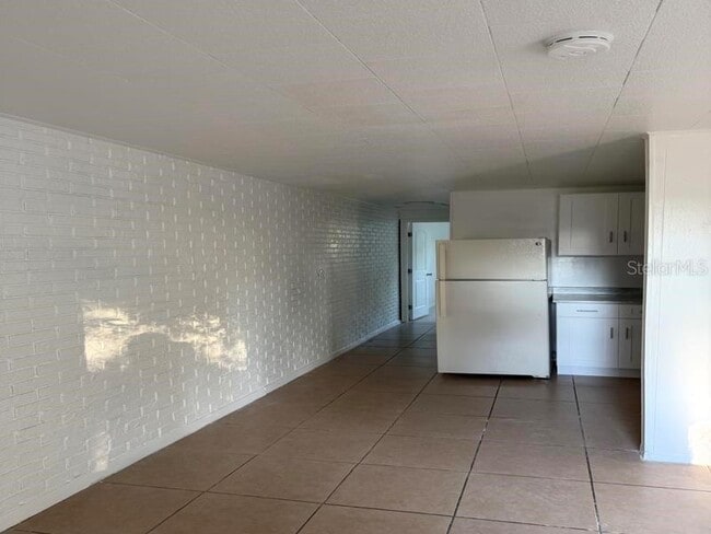 Photo - 9811 N Jasmine Ave