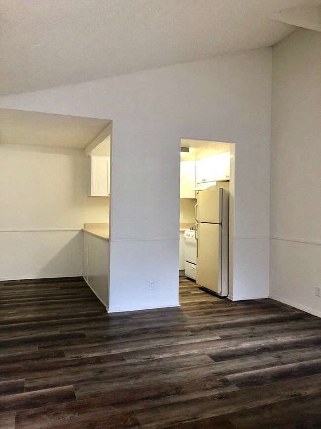 Photo - West Ventura Apartment Unit 6F
