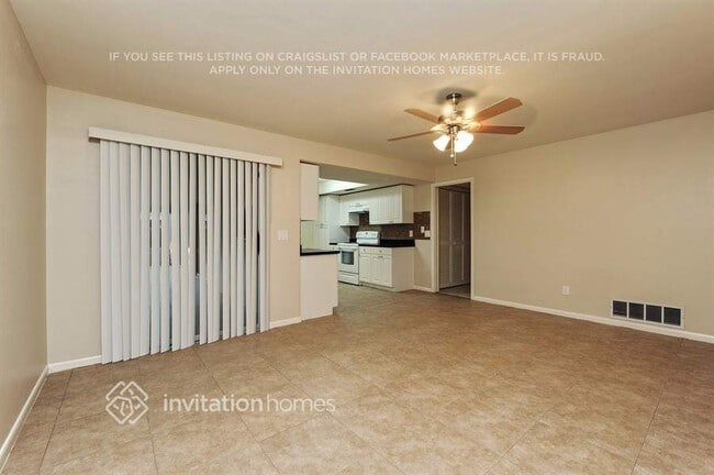 Photo - 1007 Macrae Ave