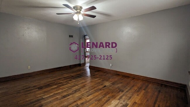 Photo - Cozy 2 Bedroom Home!