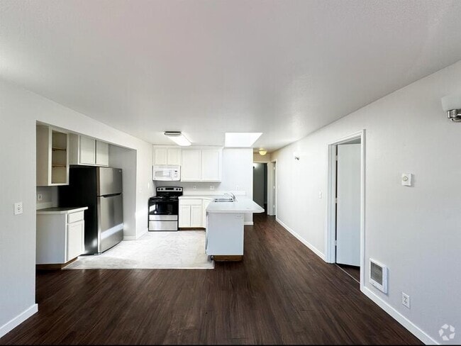 Building Photo - 950 Patterson St Unit 4 Rental