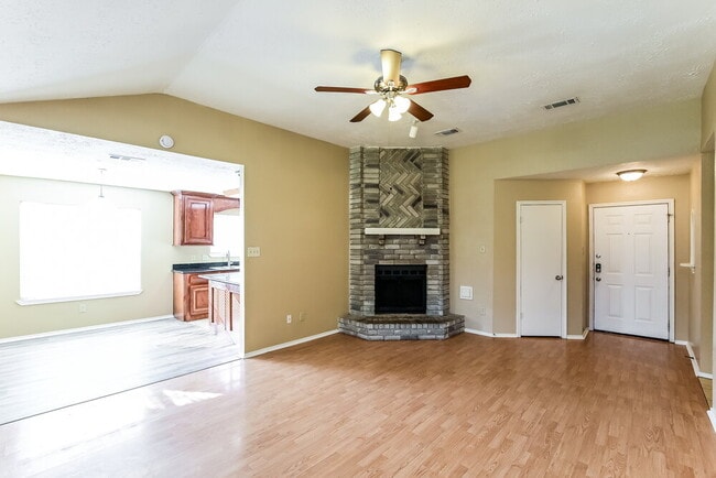 Photo - 17714 Poppy Trails Ln