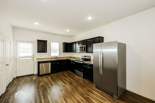 Photo - 6029 Mojave Dr