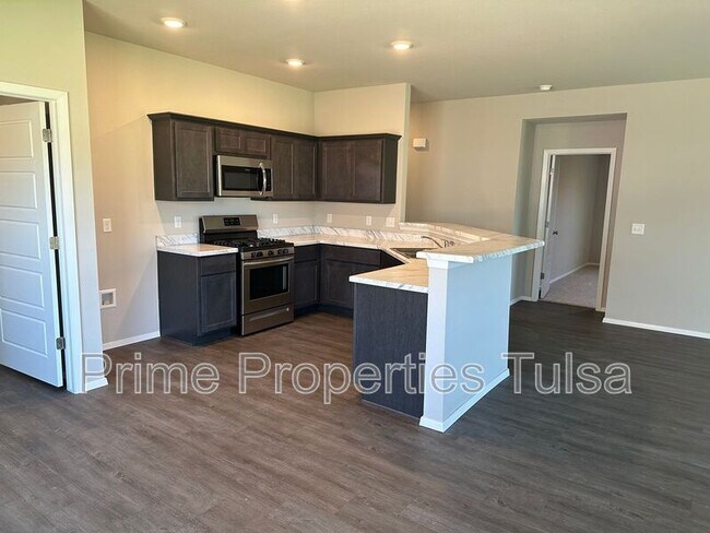 Photo - 1009 W Abilene Rd