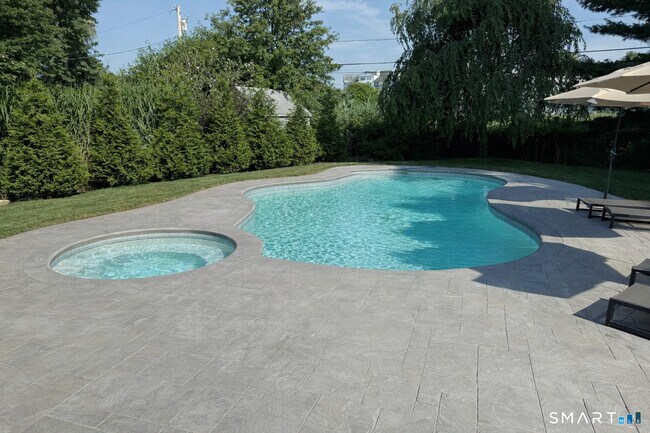 Photo - 58 Davenport Dr