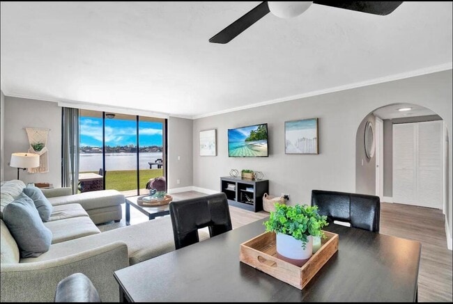 Photo - 300 Croton Ave Unit 102