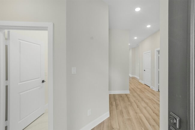 Photo - 14918 Mossycup Spur Wy