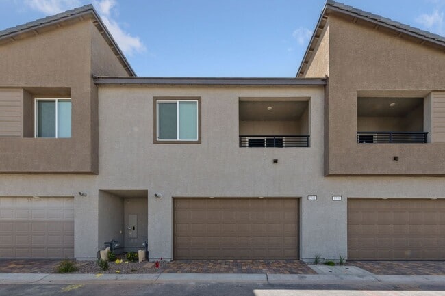 Photo - Brand New 3 Bedroom Townhome with Premium ...