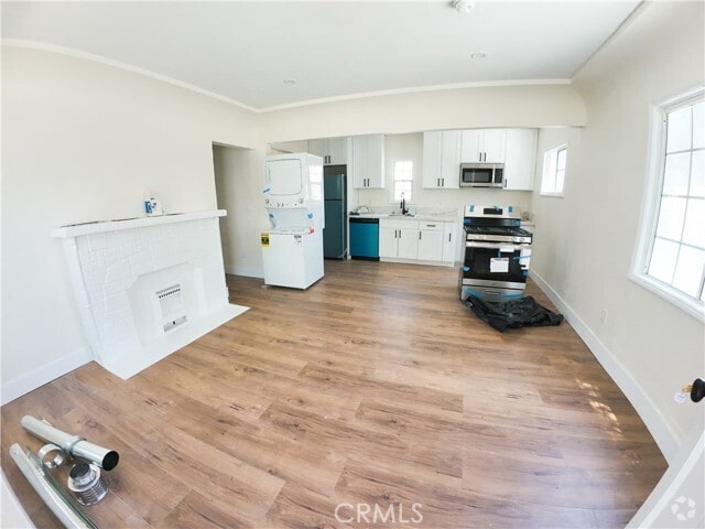 Building Photo - 2814 S Mansfield Ave Unit 2814 1/2 Rental