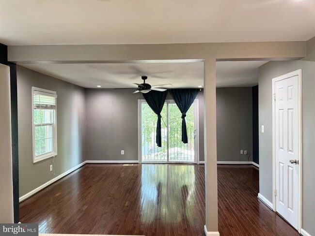 Photo - 16611 Geddy Ct