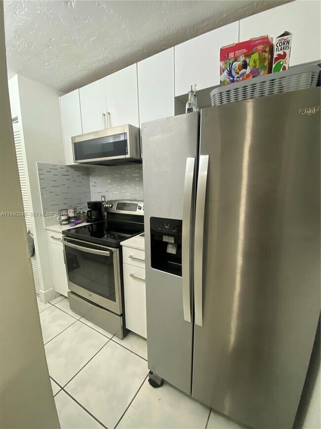 Photo - 9706 Hammocks Blvd Unidad 103-33