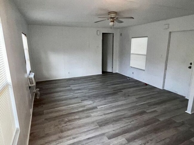 Photo - 1125 S Christiana Ave