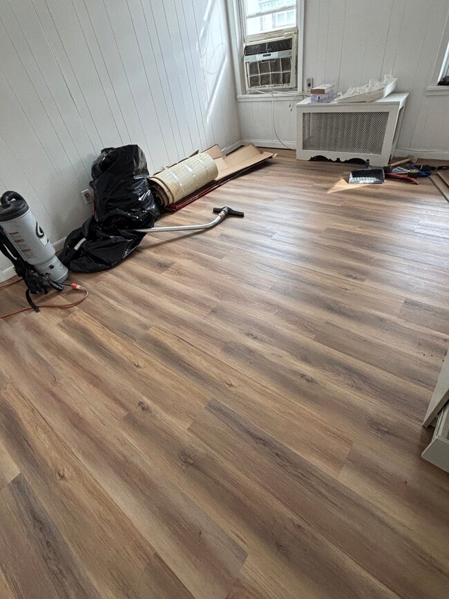 Photo - 10 Anderson St Unit 1