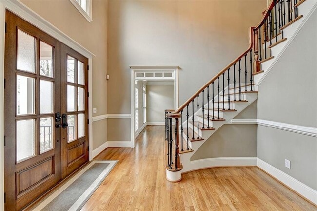 Photo - 7830 Tintern Trce