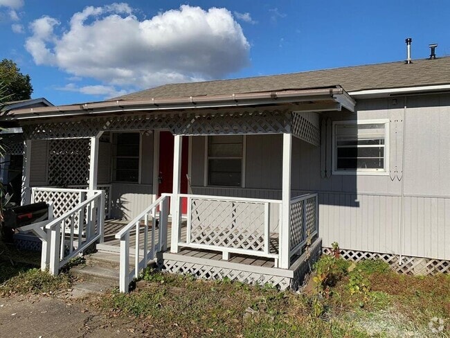Building Photo - 6134 Mire St Rental