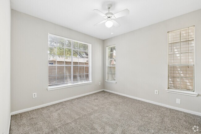 B9 2BR, 2BA - 1,273SF - Primary Bedroom - Chartwell Court