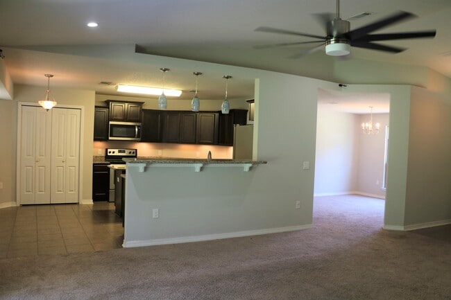 Photo - 1980 Salamanca St