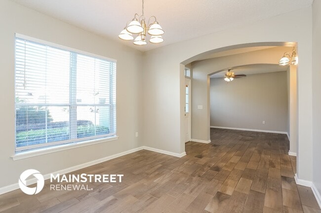 Photo - 3788 Juliet Leia Cir W