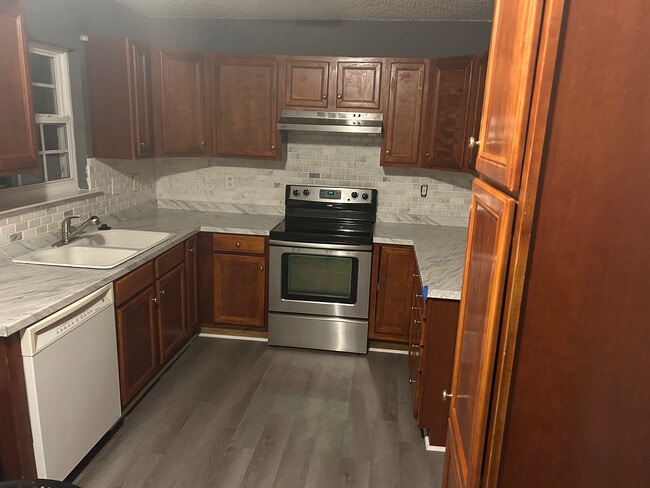 Photo - Room in House on Brian William Rd