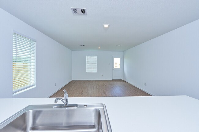 Photo - 18526 Tre Croci Dr