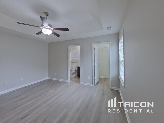 Photo - 205 Terilyn Ct