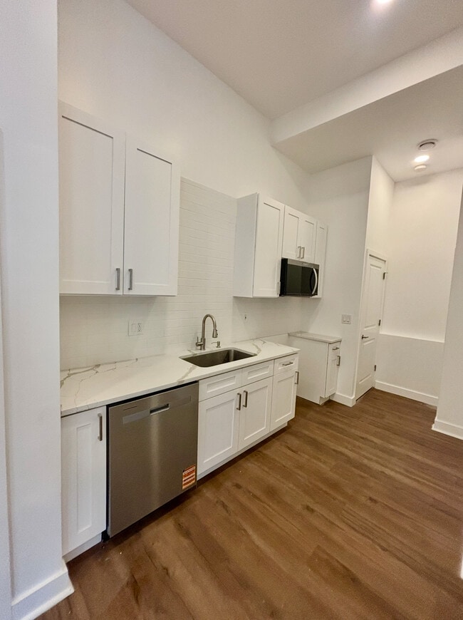 Photo - 2503 W Forest Ave