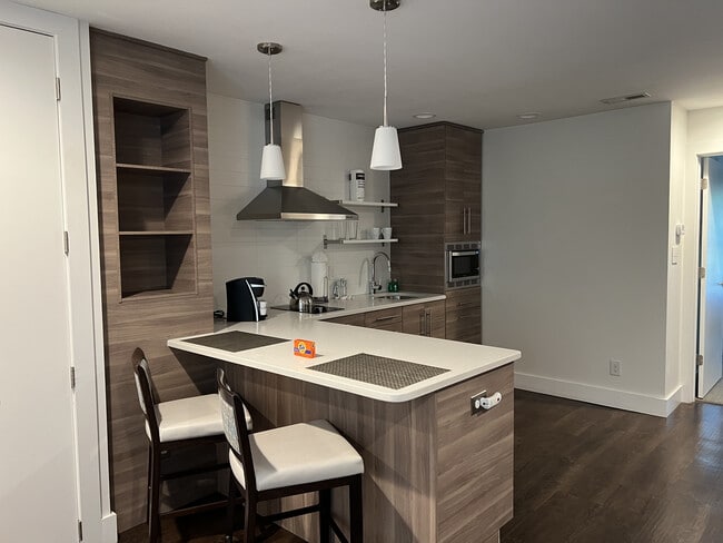 Photo - Trellis-University Hill