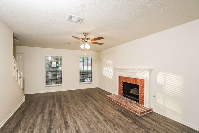 Photo - 7838 Sunny Ridge Dr