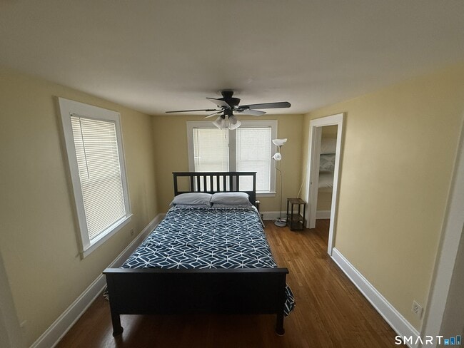 75 Birdsey Ave
