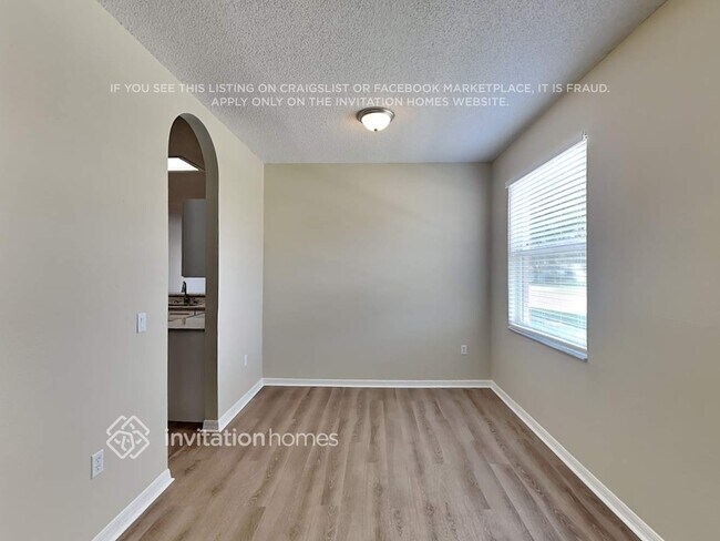 3808 Andover Cay Blvd