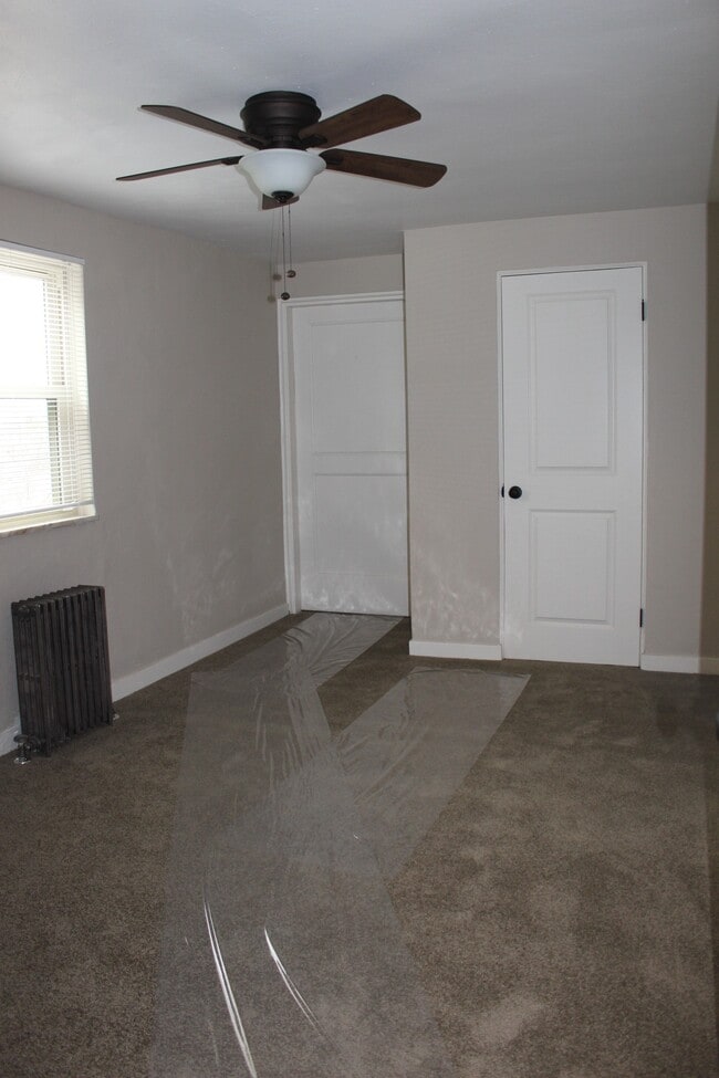 Photo - Brentwood Manor