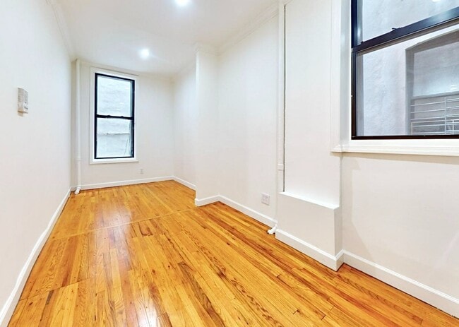 Photo - Adam Clayton Powell Junior Boulevard Unit 1S