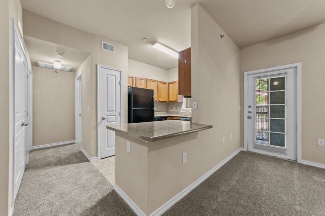 Photo - Plaza At Chase Oaks