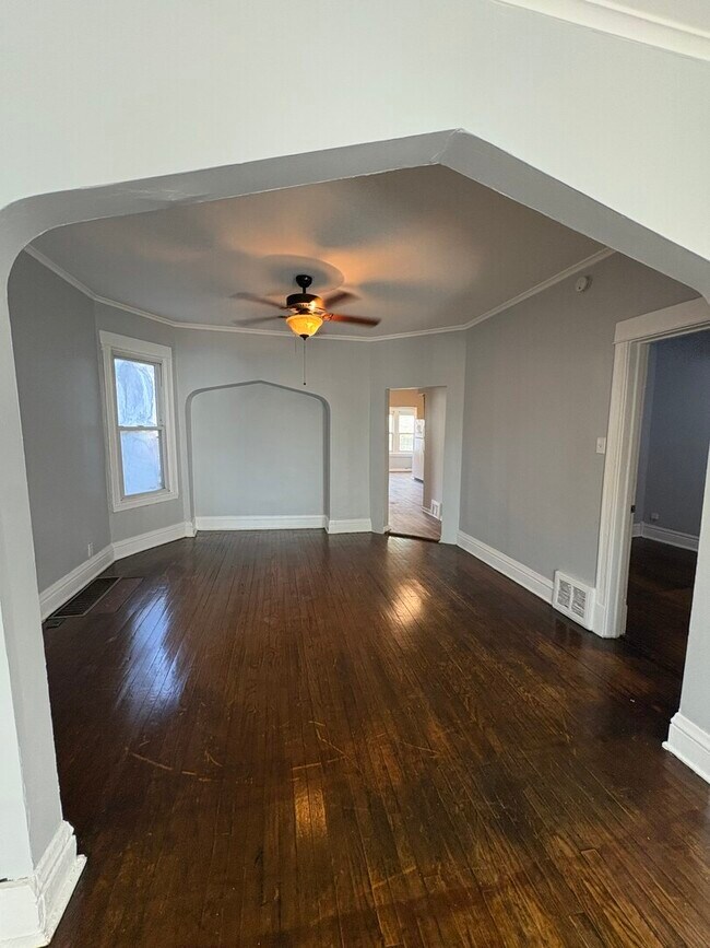 Photo - 5940 S Marshfield Ave Unidad 1