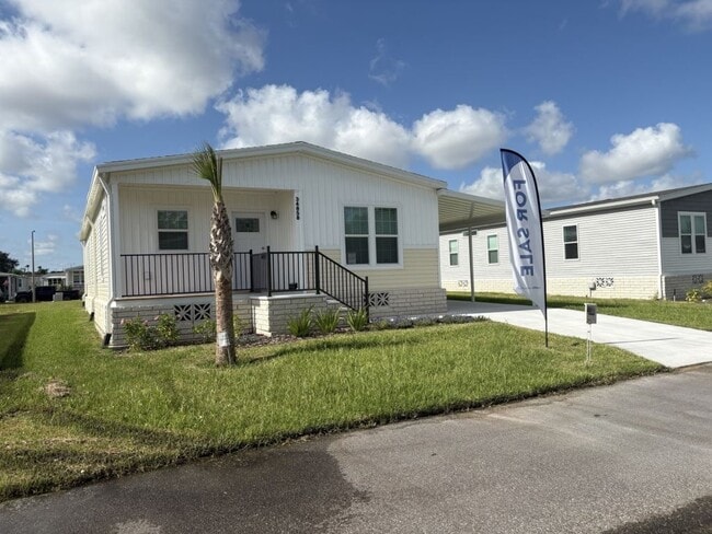 Building Photo - 34858 Minnow Ln