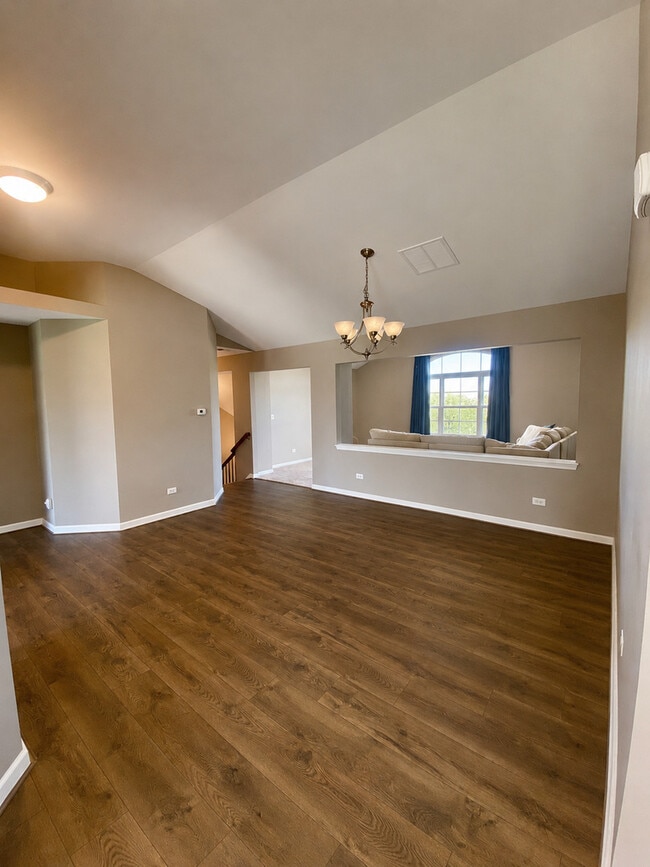 1404 Draper Rd