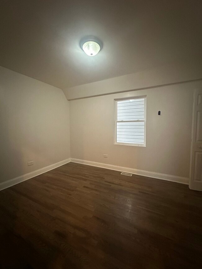 Photo - 2152 N Kostner Ave Unit 1