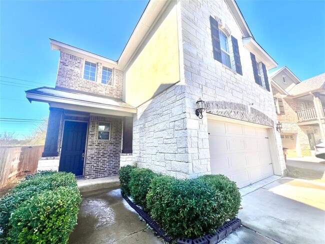 Building Photo - 9336 Hunter Ln