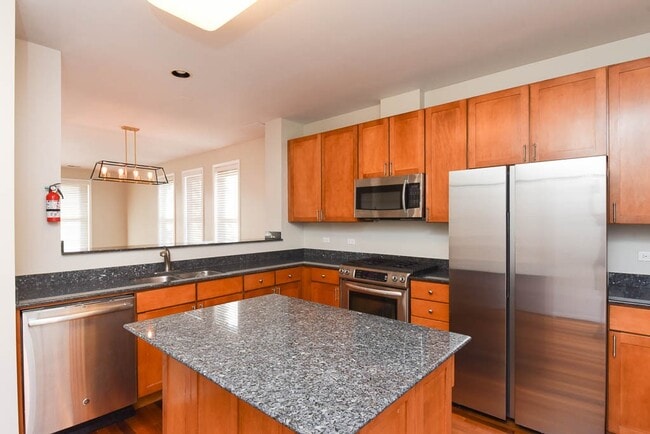Photo - 1020 N Crosby St Unit J08P